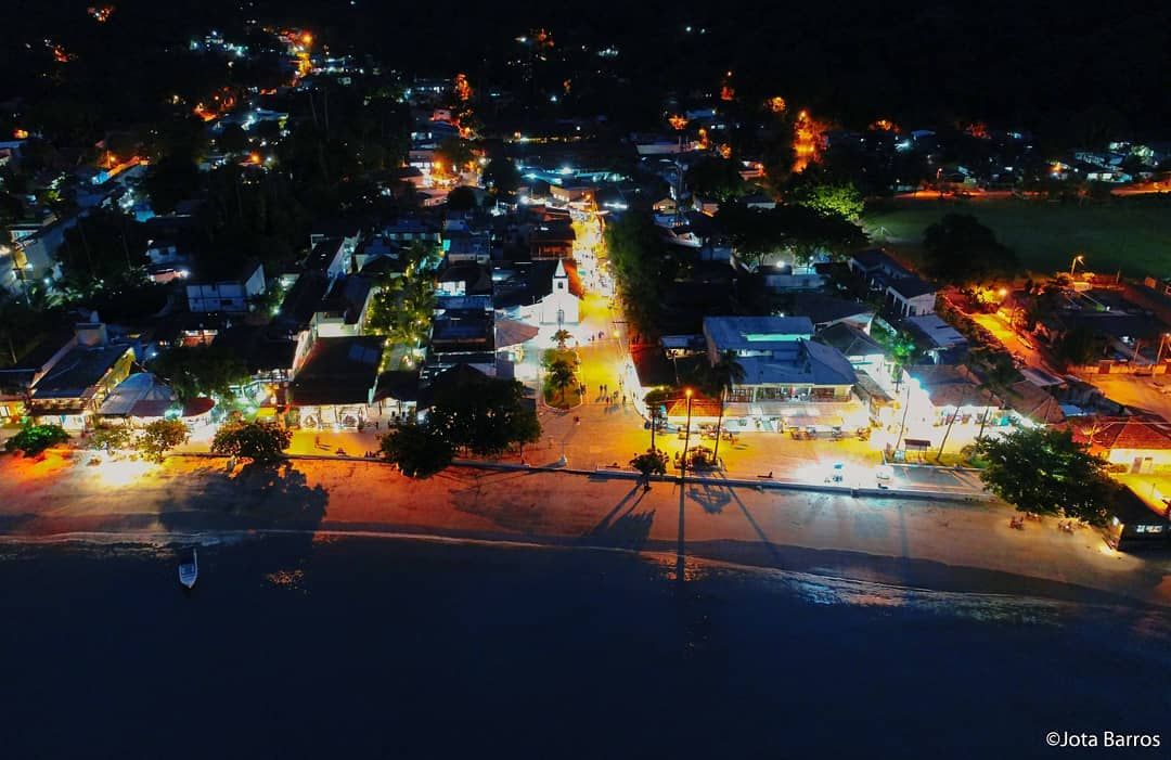 Vila do Abraão - Ilha Grande - RJ ⠀ 📷@jotabarrosig ⠀ 👉Clique no l...