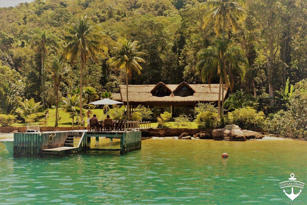 Airbnb em Ilha Grande – 14 Casas Imperdíveis